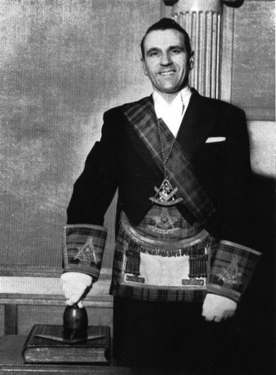Cyril Burrows